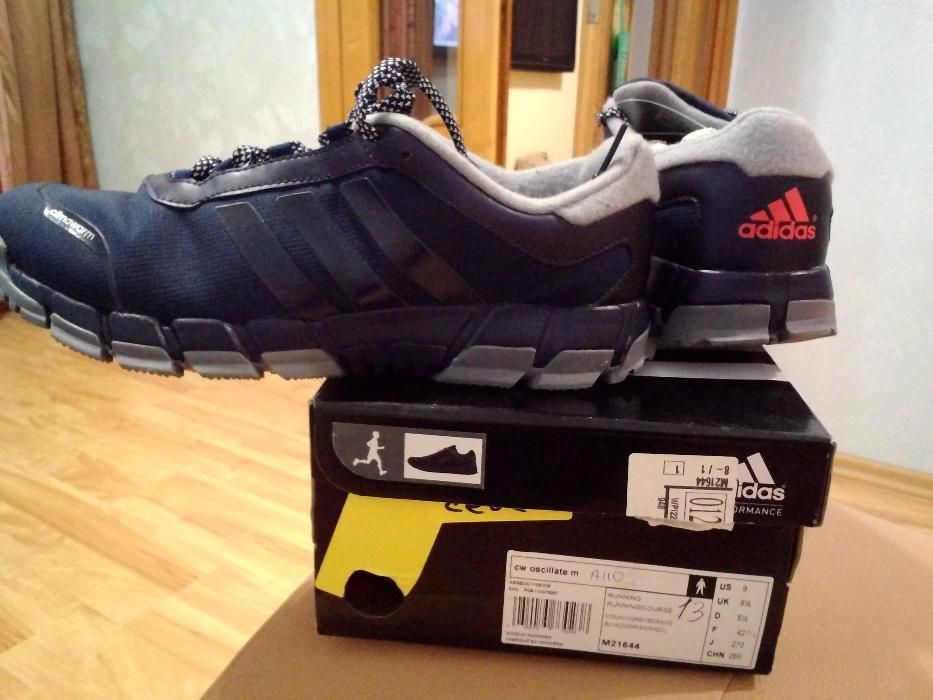 Осенне-зимние непромокаемые кросовки на утеплителе-Adidas cw oscillate