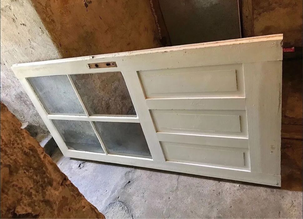 Stare antyczne oszklone drzwi