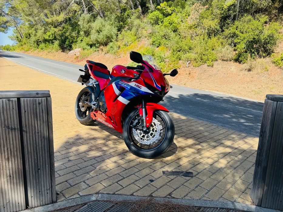Honda CBR  CBR600RR PC69