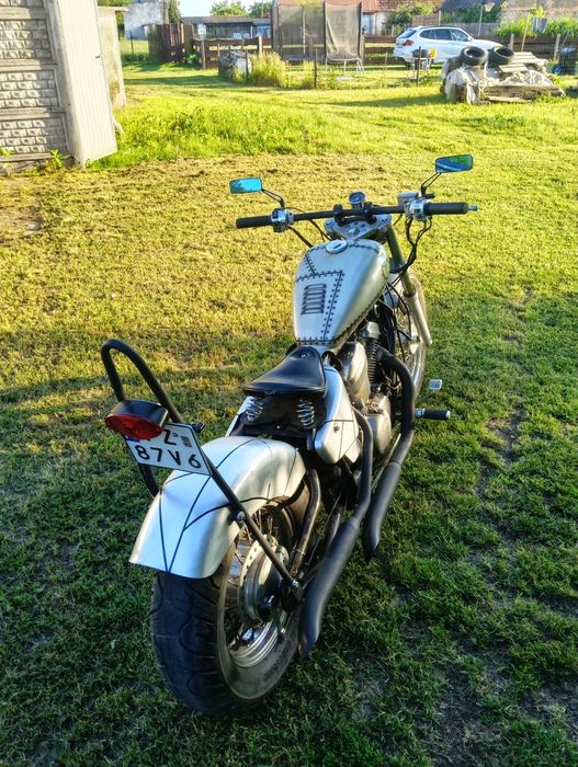 Honda Shadow 600 (bobber)