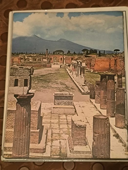 Pompeii 2000 Years Ago
de Alberto Carlo Carpiceci