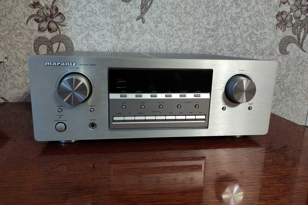 Стерео ресивер Marantz SR4021 80 Вт на канал при сопротивлении 8 Ом