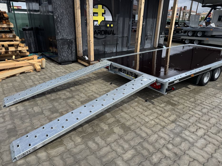 Atrelado/Reboque porta carros GT Plateau 450 NOVO com Garantia