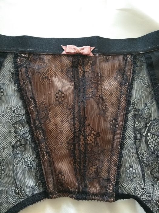 Ретро пояс для чулок на железных пажах