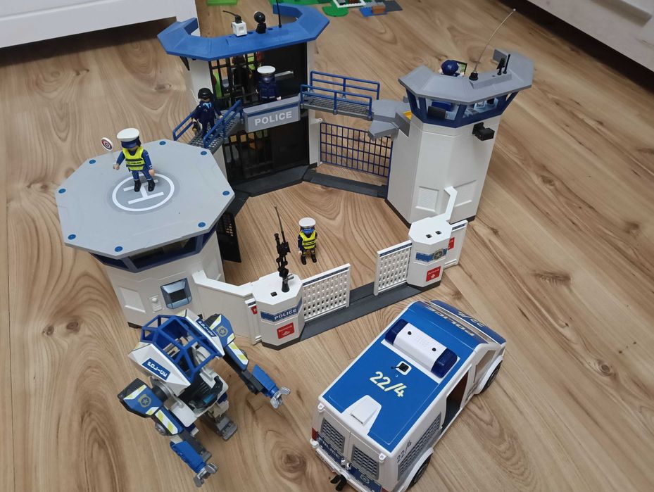 Playmobil komisariat z więzieniem