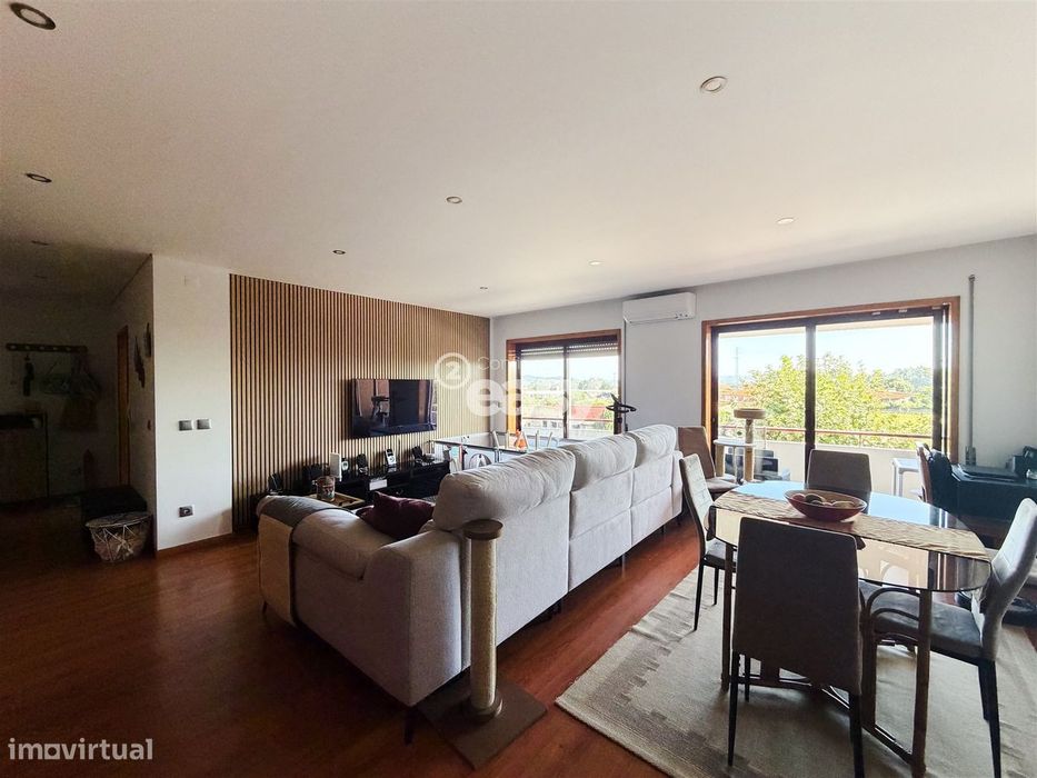 T3 Duplex Em Macieira Da Maia