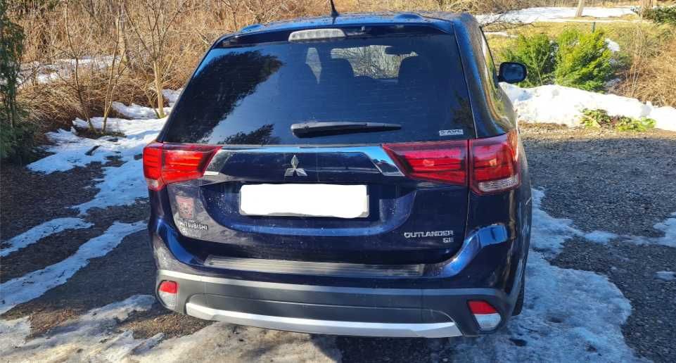Mitsubishi Outlander, 2016