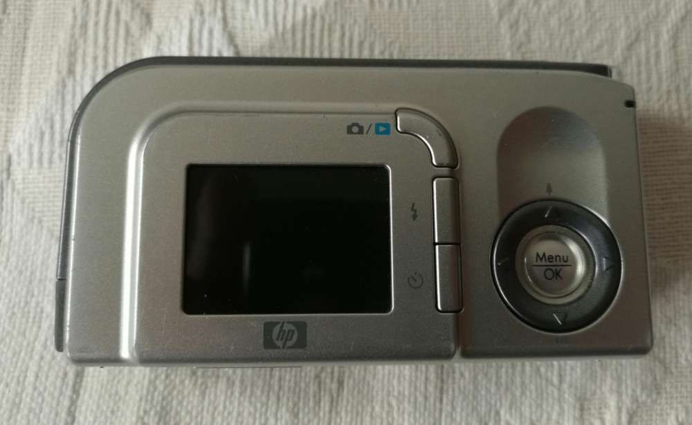 Maquina fotográfica HP Photosmart e217 4.0 megapixels