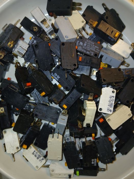 Трансформатор дежурного режима  микроволновки