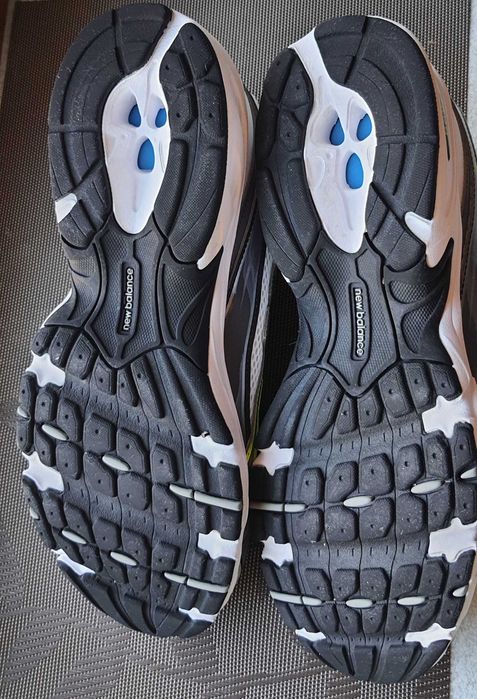 Кросівки New Balance 28,5 см
