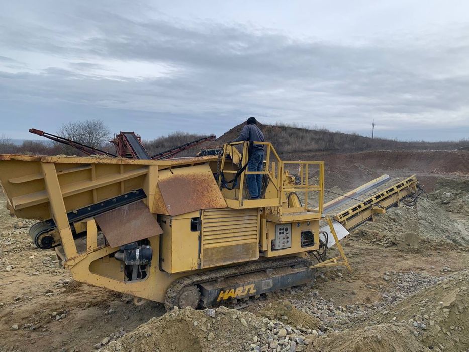 Машина для подріблення каменю