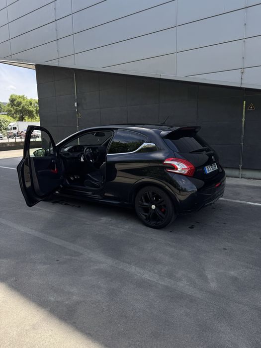 Peugeot 208 GTi