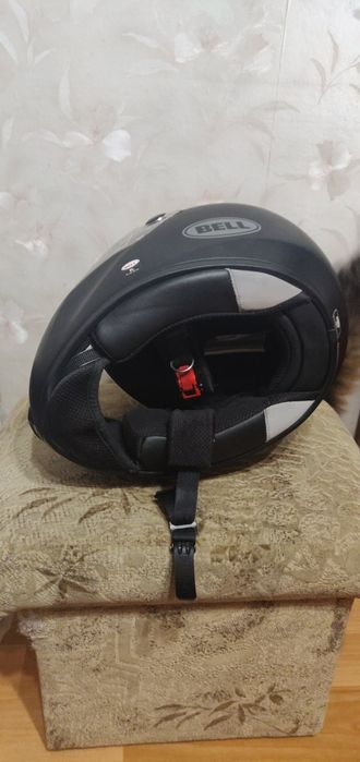 Мотоциклетний шолом Bell SRT Street Matte Black Large