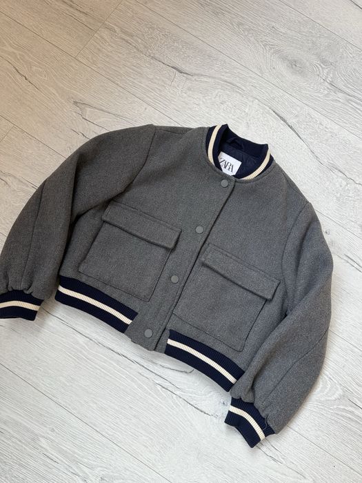 Куртка бомбер Zara для дівчинки 8-9 років/130 см
