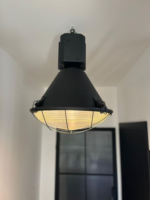 Lampa przemysłowa PRL