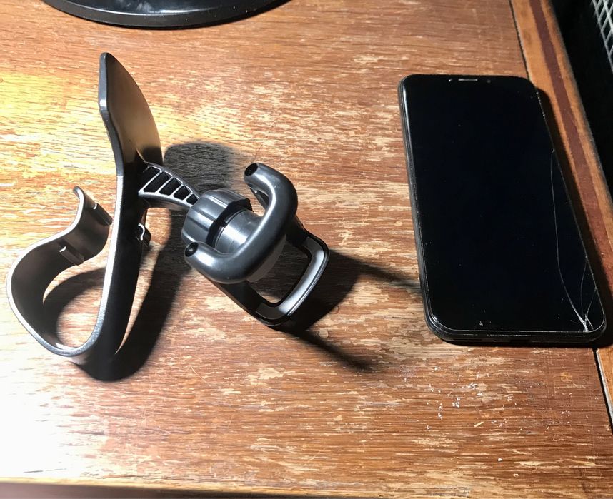 Suporte para telemóvel