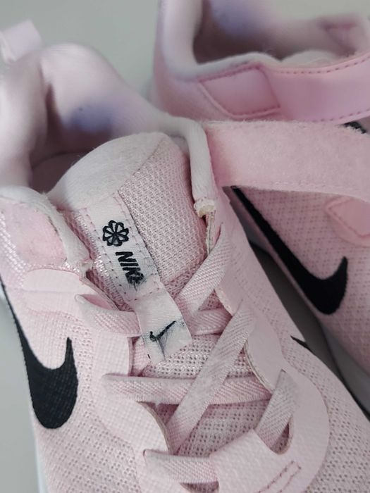 Tenis Nike menina 33