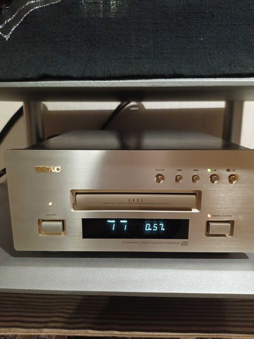 Teac cd проигрыватель Vrds-9