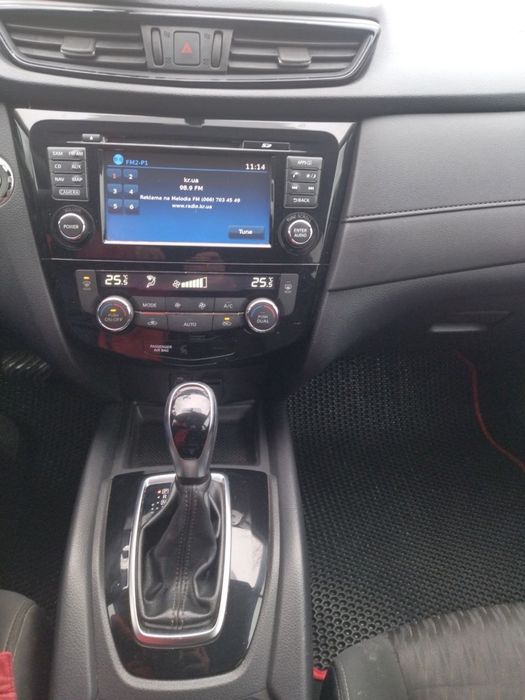 Продам Nisan rogue 2017 2.5