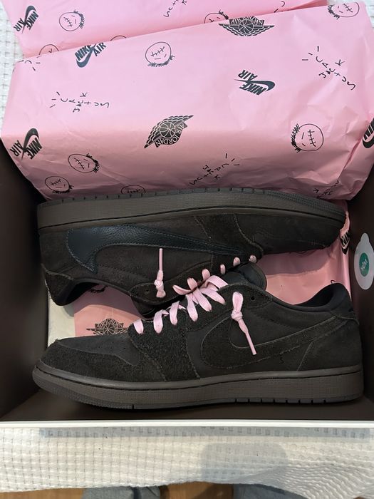 Nike Air Jordan 1 Travis Velvet Brown