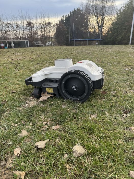 Robot do trawy ambrogio 4.0 basic
