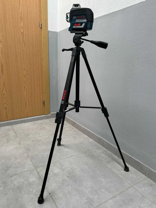 Nível laser de linhas GLL 3-80C