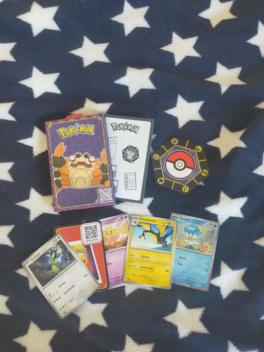 Cartas Pokémon com caixa