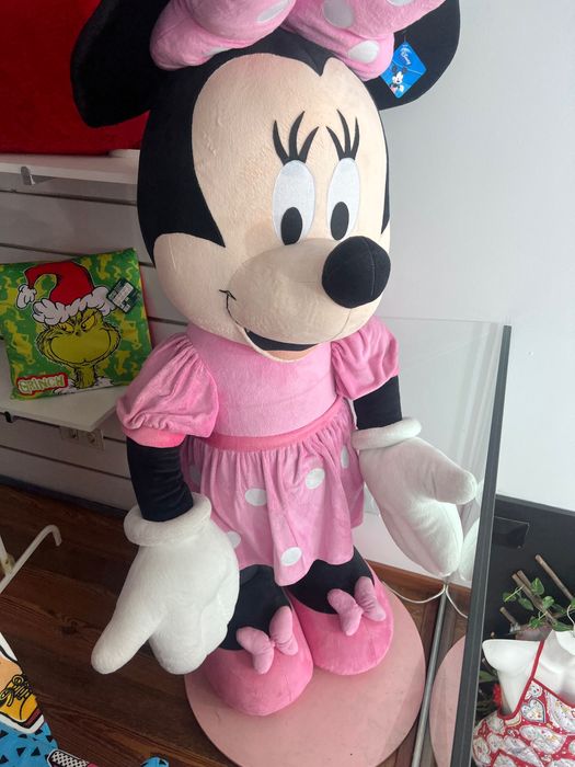 Bonecos gigantes Mickey e Minnie