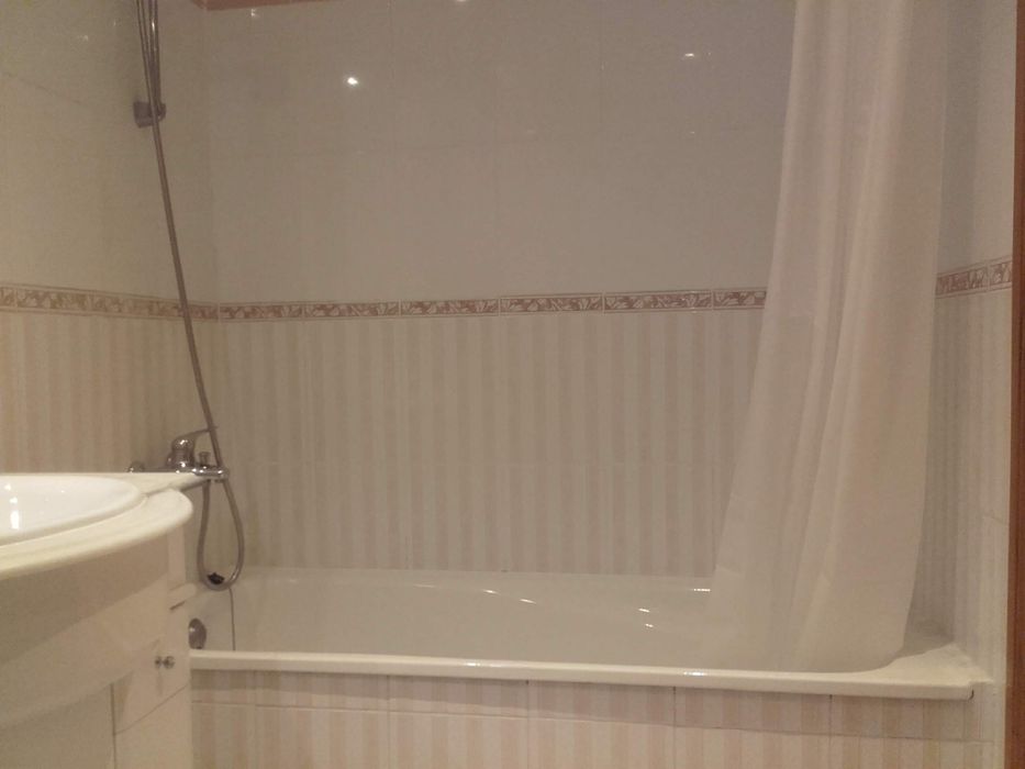 Quarto com marquise (varanda fechada)