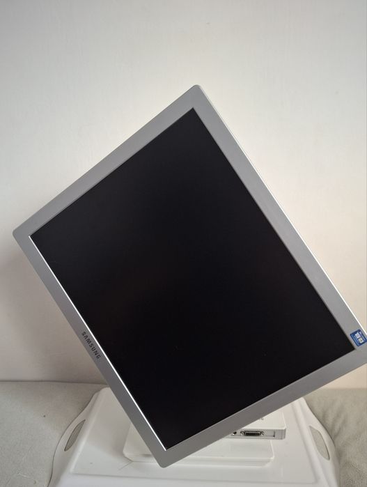 Monitor Samsung SyncMaster 970P