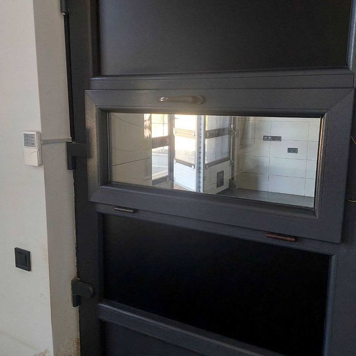 Сучасний офісний простір 350 м² для бізнесу (укриття, генератор, паркінг)