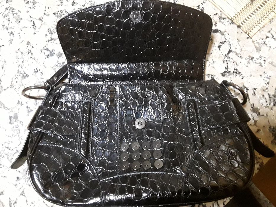 Mala/Carteira da Guess. Original.