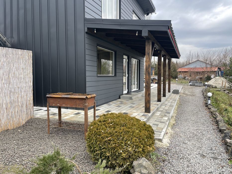 Затишний Будинок для відпочинку та святкування у Rest Family