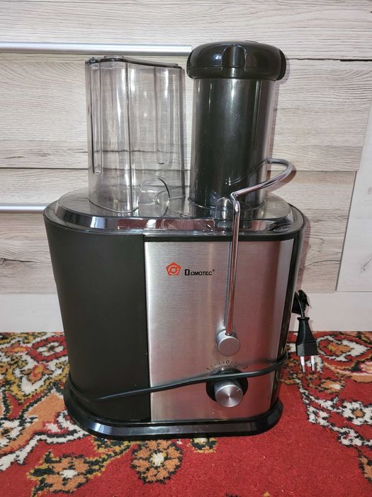Соковижималка Domotek 1000W