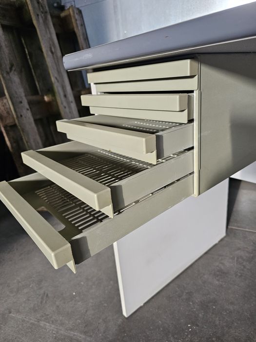 Biurko sprzedam 120x70