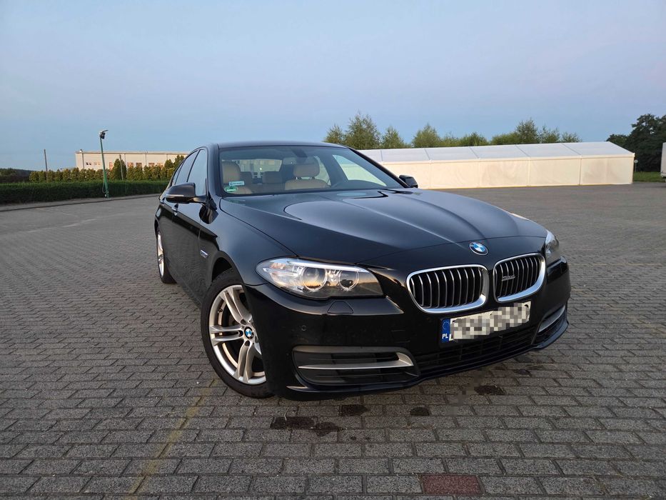 Samochód osobowy BMW 5