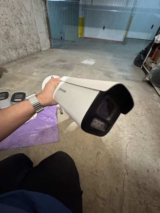 Camara Hikvision 8MPX