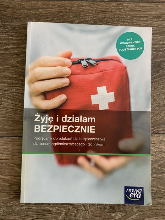 podręcznik żyje i działam bezpiecznie