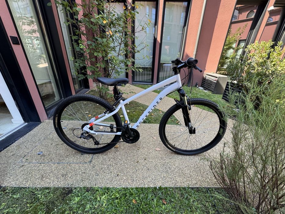 Bicicleta ROCKRIDER EXPL 50 M como nova + acessórios