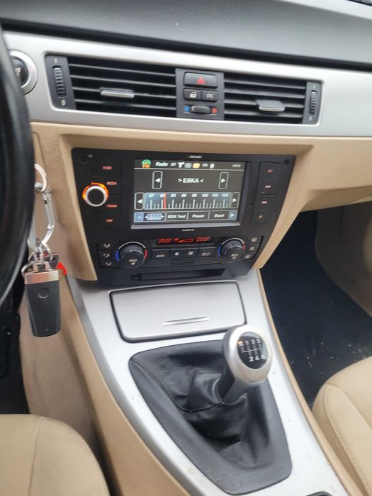 BMW 318 E91 kombi 2.0 diesel przebieg 300 tyś z Niemiec bdb