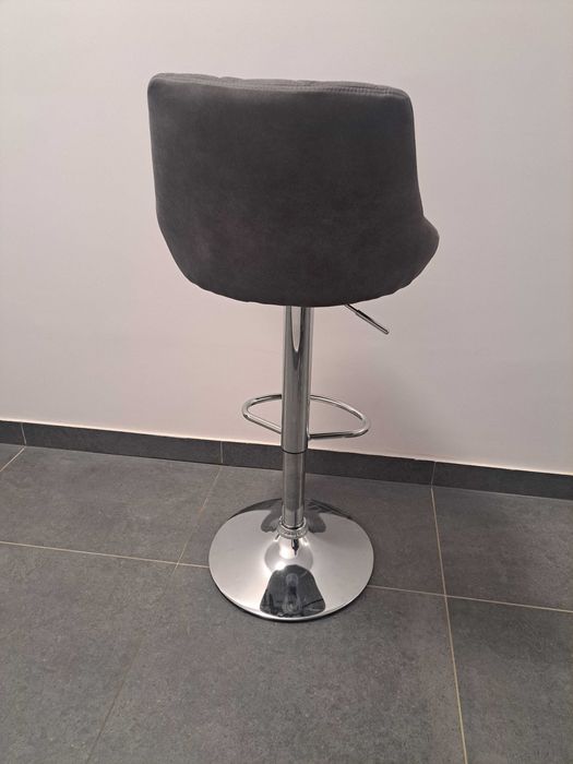 Cena za 2 Hokery bardzo wygodne regulowane góra dół