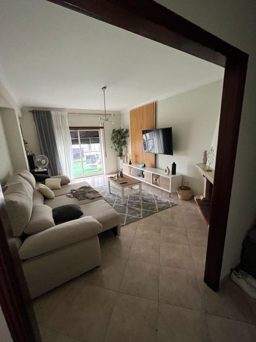 Painel ripado de madeira64585092526594123