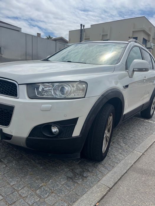 Chevrolet Captiva • 7 Lugares • Teto Panorâmico • Muito Estimado
