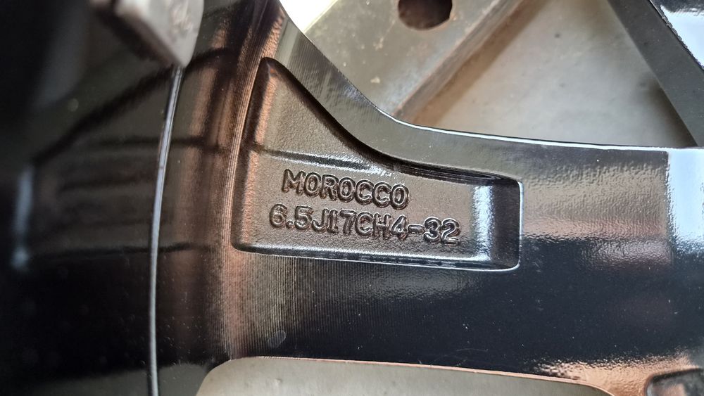 Alufelgi Peugeot 2008   4x108 et32  6,5" jak nowe