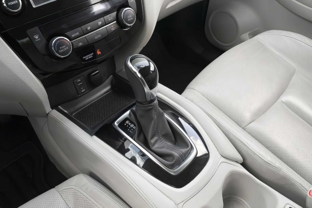 Nissan Rogue      2018