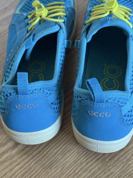 ecco Buty do wody r.37 dł. wkładki 24cm