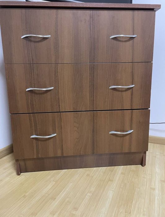 Продаю комод 45*74*80.Внутрішня ширина 60*37*16