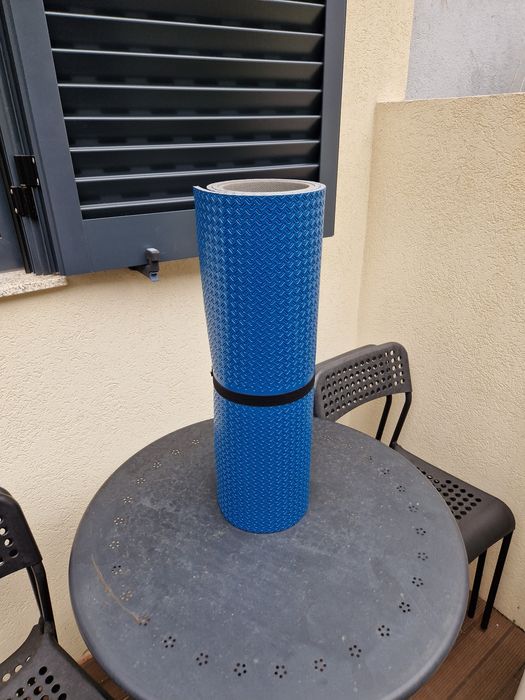 Tapete de Yoga novo