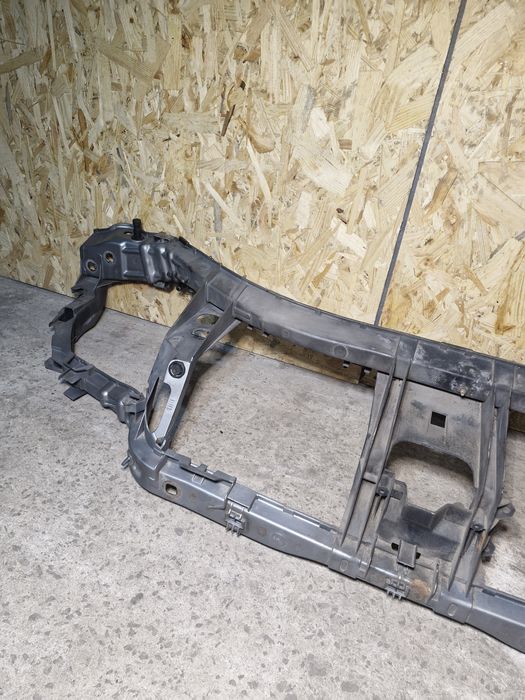 Телевізор форд мондео 4 Цілий в гарному стані