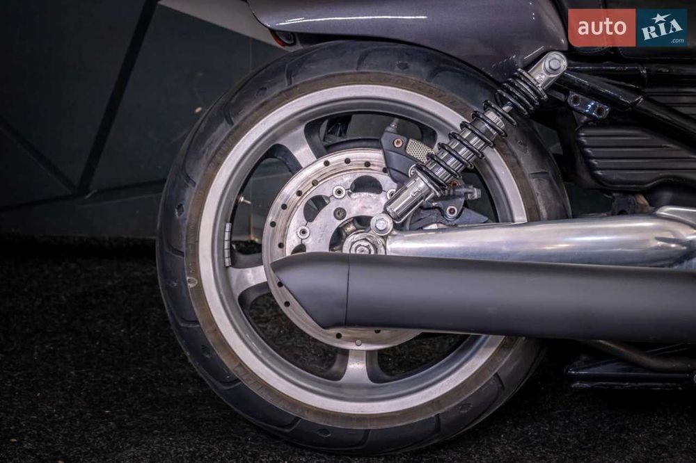Harley-Davidson VRSCF V-Rod Muscle